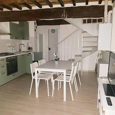 Casa La Piazzetta Rinascimentale Holiday home Urbino
