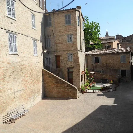 Casa La Piazzetta Rinascimentale * Urbino