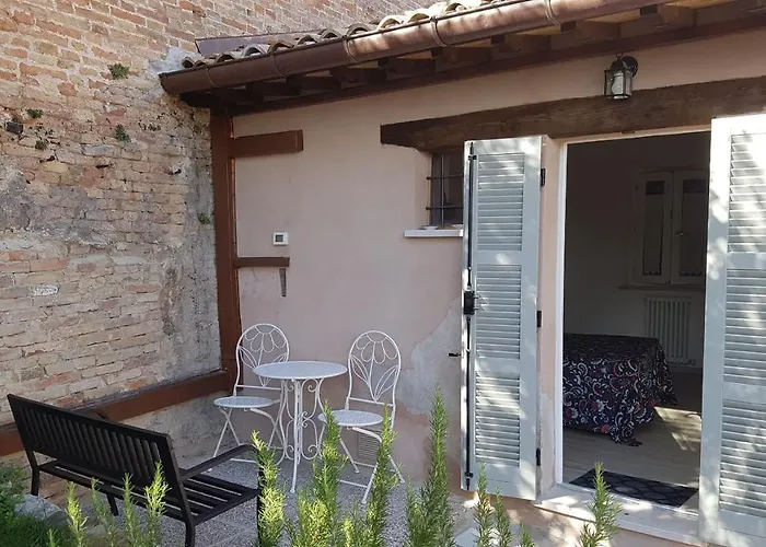 Casa La Piazzetta Rinascimentale * Urbino